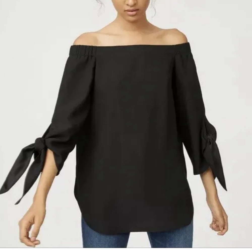 CLUB MONACO OFF THE SHOULDER BLOUSE
